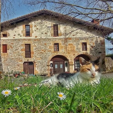 Casa Rural Areano Pensionat Escoriaza Exteriör bild